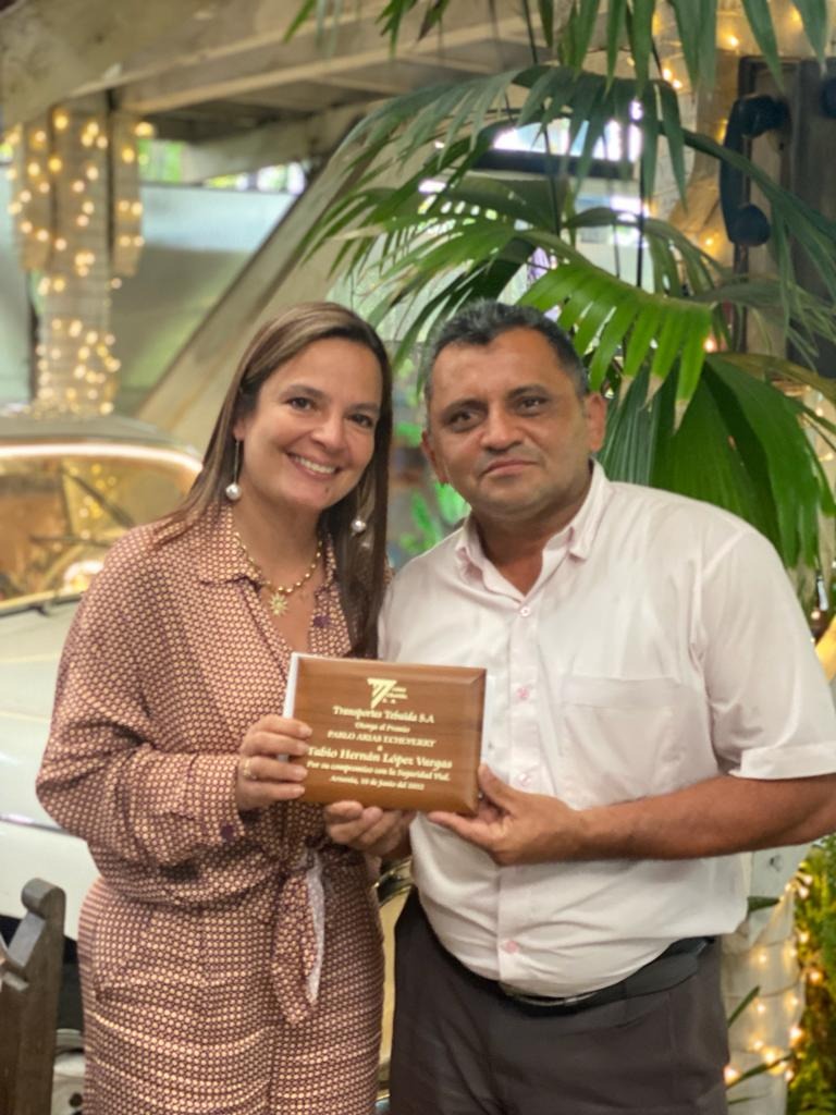 Premio Pablo Arias Echeverry - Transportes Tebaida S.A.